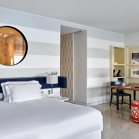 Szálloda Monte-carlo 5*